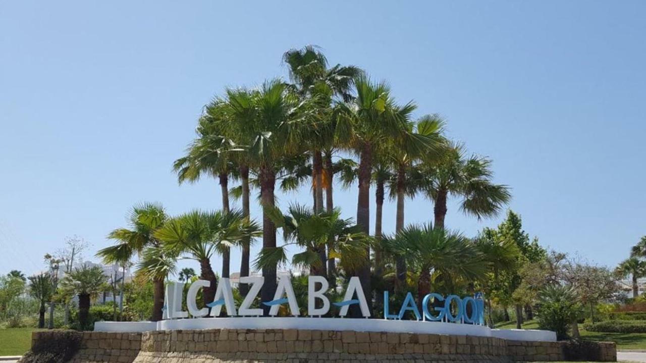 Appartamento Alcazaba Lagoon Estepona Golf Esterno foto