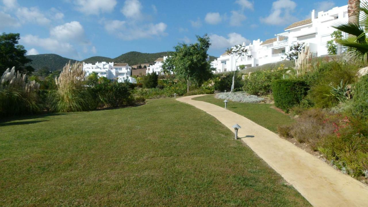 Appartamento Alcazaba Lagoon Estepona Golf Esterno foto