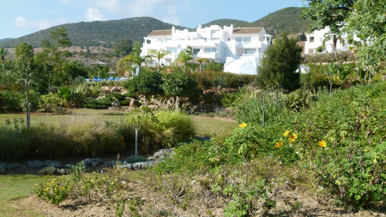 Appartamento Alcazaba Lagoon Estepona Golf Esterno foto